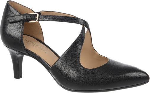 naturalizer okira pumps