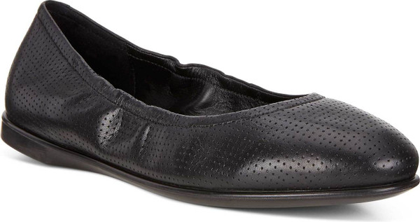 ecco incise enchant slip on