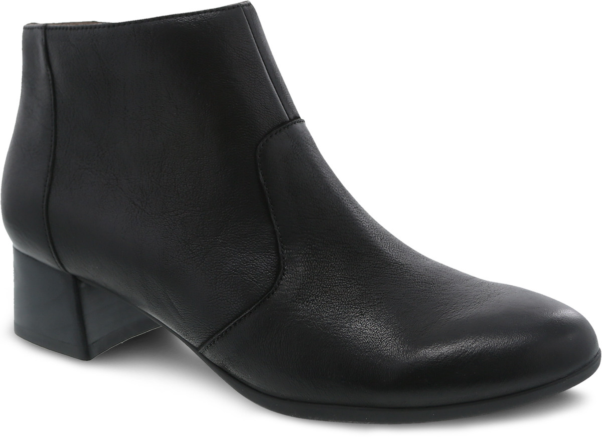 womens wide slip on boots