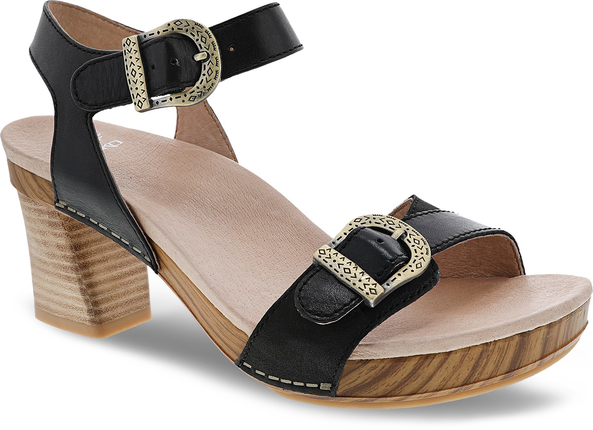 crocs leigh ankle strap wedge