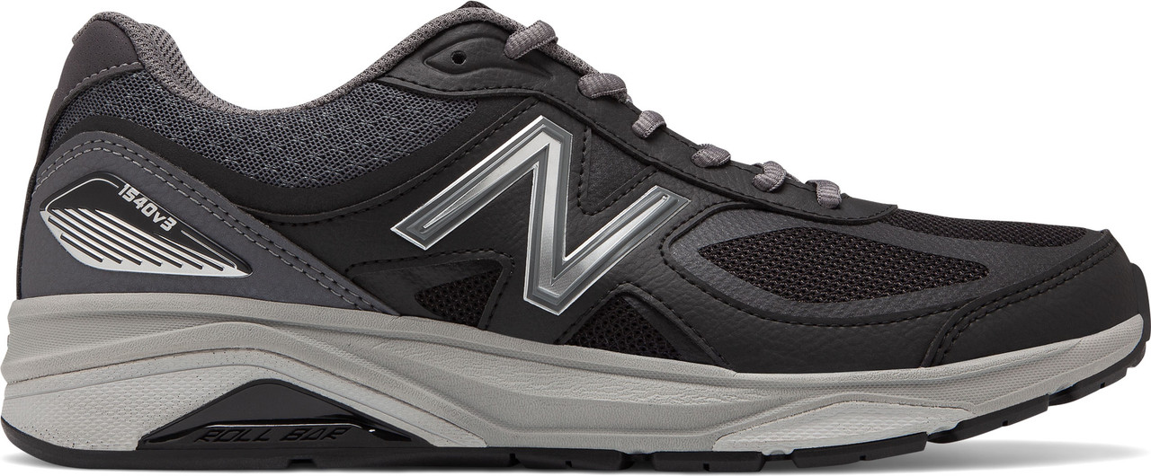 New Balance Men's 1540v3 - FREE 