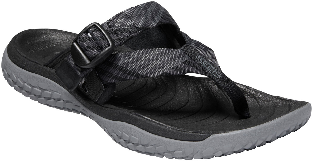 keen black sandals