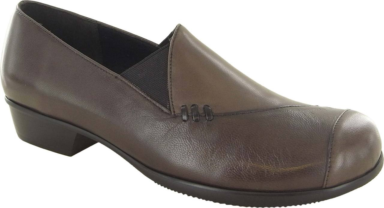 munro dress shoes
