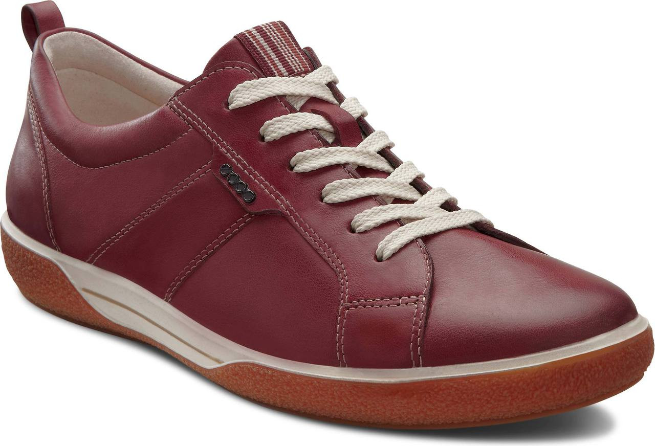 Сайт экко обувь женская. Ecco Chili Red. Экко обувь бордовые ботиночки. Ecco Brown Leather Shoes Womens. Ecco Shoes women.