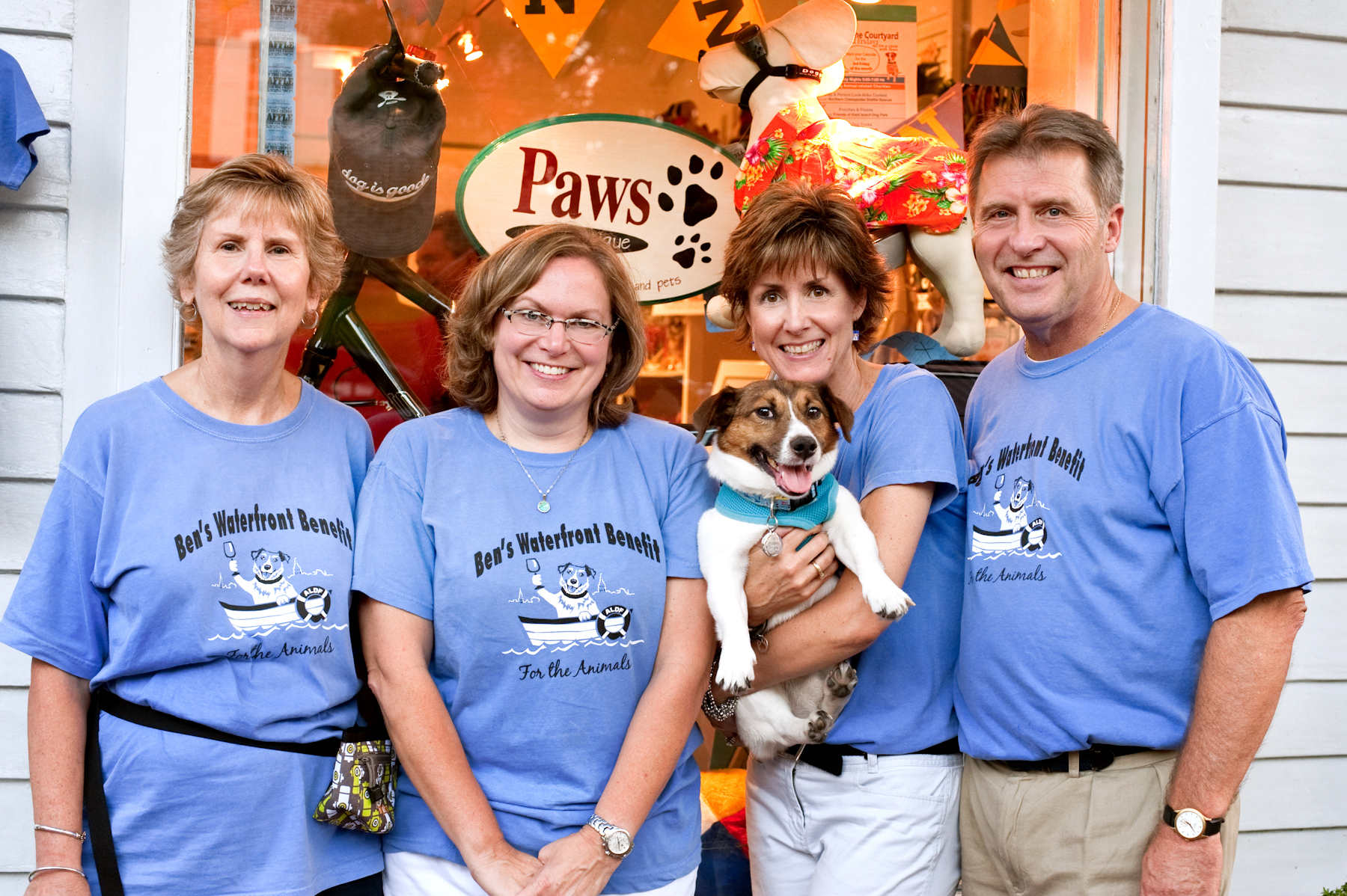 Bens Benefit Shirts Give Back to the Animals