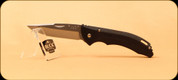 Buck Knives - Bantam BLW - Medium Lockback - Nail Notch - Black Plastic - 3285BKS