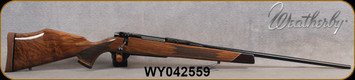 Weatherby - 240WbyMag - Mark V Deluxe - AA fancy grade Claro walnut Monte Carlo stock w/rosewood caps & Maplewood spacers/High Lustre Blued, 24" #1 Contour Barrel, Triggertech Trigger, Mfg# MDX01N240WR4O, S/N WY042559