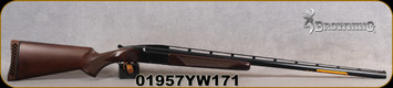 Browning - 12Ga/2.75"/32" - BT-99 - Trap Shotgun - Satin finish walnut stock w/Beavertail forearm/Blued Finish, Manual extractor, Ivory front sight w/mid-bead, Mfg# 017054402, S/N 01957YW171