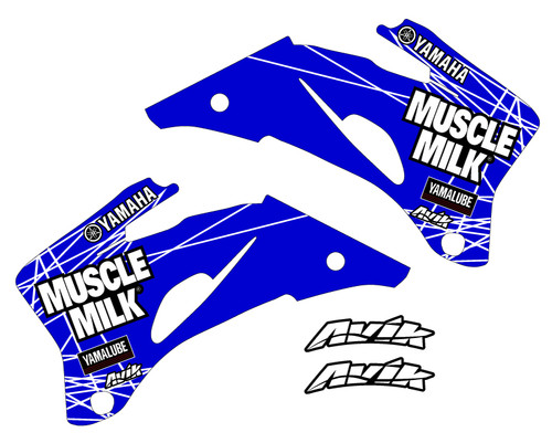An example of the Blue/White VK Rise Yamaha shroud decal kit customized.