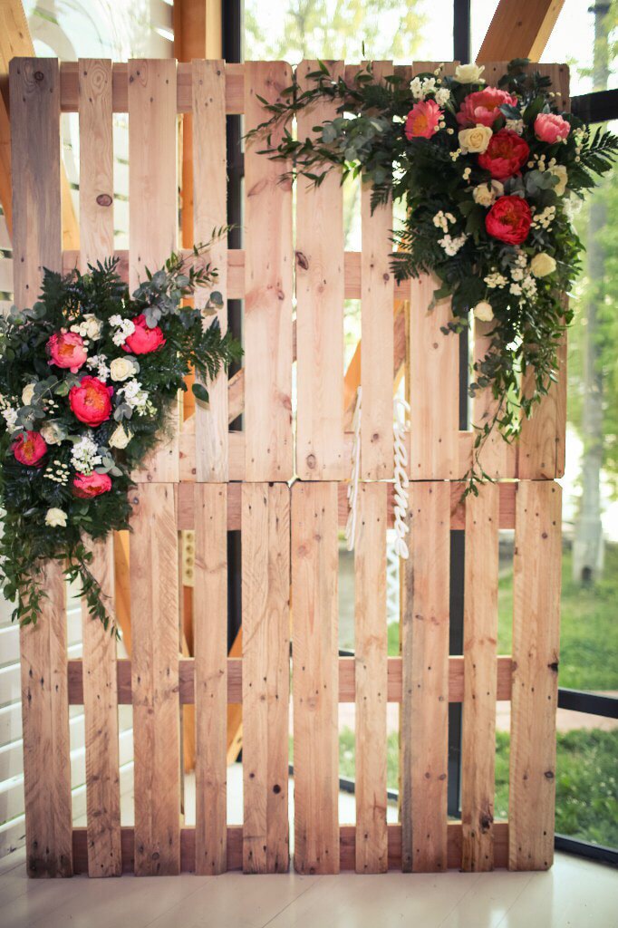 72 Stunning DIY Backdrops - Photo Pie Backdrops