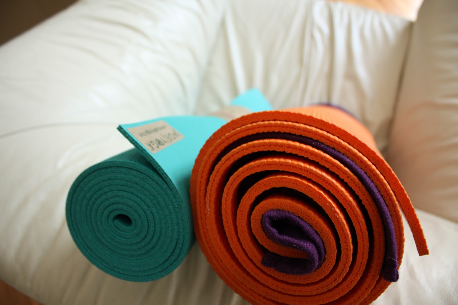 standard thickness of yoga mat