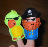 Pirate Finger Puppet ITH Set