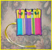 Scalloped Crayon Roll 4X4 In the Hoop design
