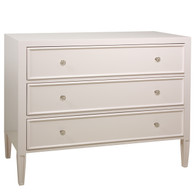 Brentwood Chest
Finish: French White
Upgraded Knobs: Polished Nickel Knob #2