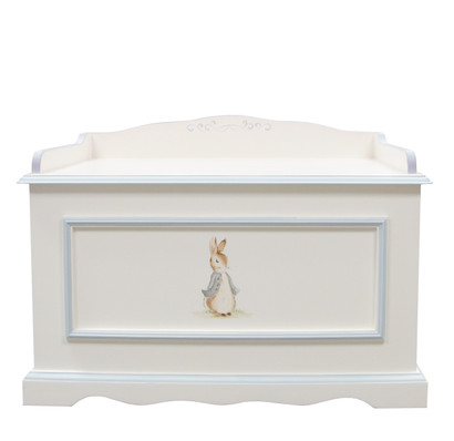 Vintage Toy Chest
Finish: Antico White / Blue
Hand Painted Motif: Classic Enchanted Forest