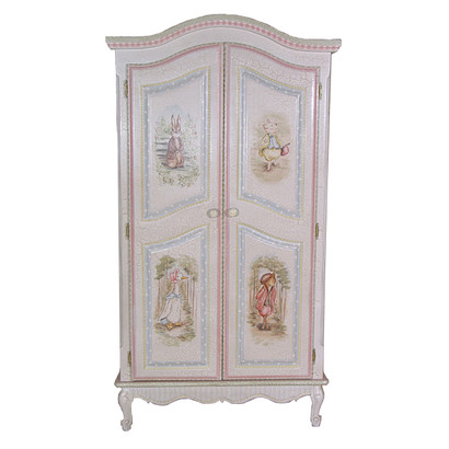 French Armoire
Finish: Antico White on Gray Crackle
Hand Painted Motif: Enchanted Forest
Knobs: Wood