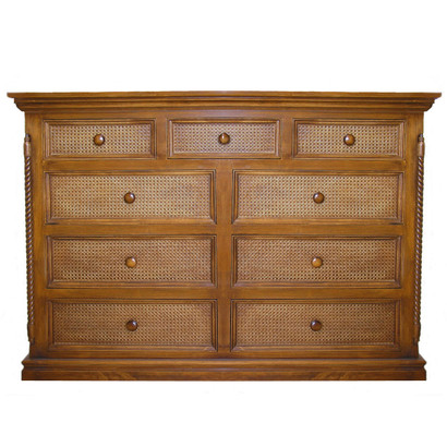 Evan Nine Drawer Dresser
Finish: Chateau
Caning on Drawer Fronts
Knobs: Wood