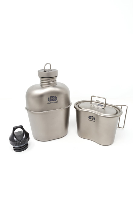 For over the last one hundred years the US GI Style canteen mess kit has served millions of military service men/women as well as millions of outdoor enthusiasts on backcountry adventures.

The Heavy Cover Titanium US GI Style Mess Kit combines a material with the highest strength to weight ratio and a design that continues to stand the test of time. The result is a lightweight, durable integral mess kit. Perfect for those counting ounces on the trail; as well as those with hazardous job occupations which require a personal hydration device on them at all times.