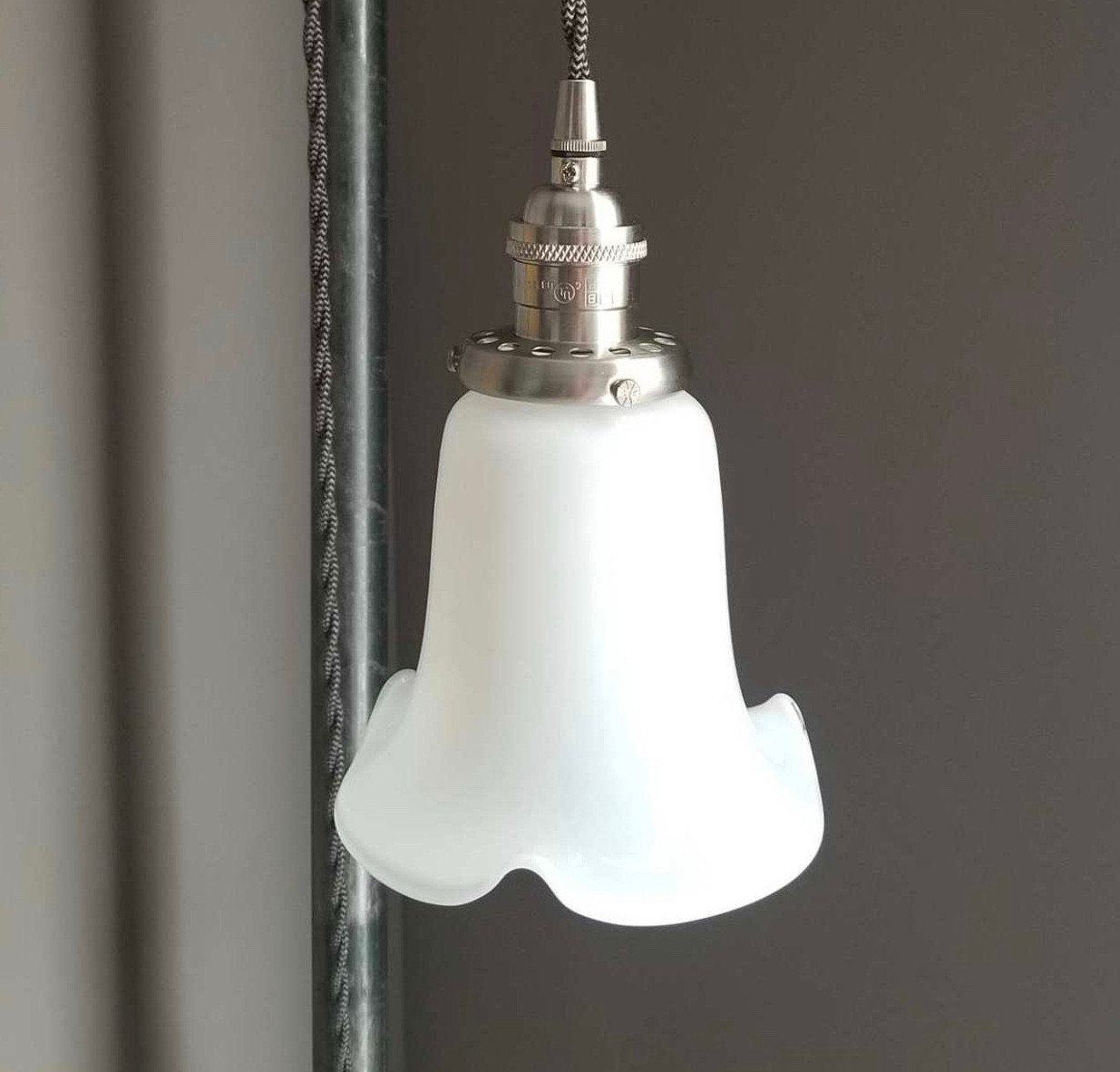 White Glass Pond Lily Light Shade 2 1 4 Fitter Size
