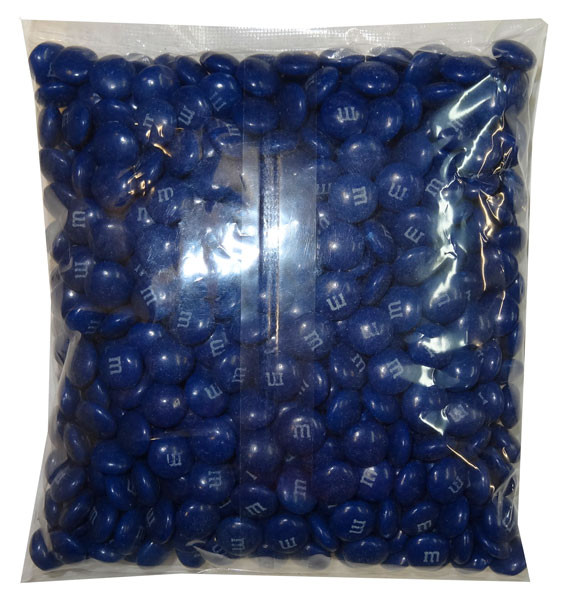 Dark Blue M&M's® are perfect for so many different uses! Their deep navy blue color can represent the night sky, the deep blue sea, or Tom Brady's jersey. Since few people can resist the taste of M&M's®, regarldess of their color, they're a candy buffet adult3dmovie.ml: