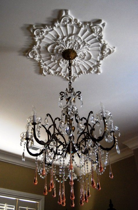 Ceiling Medallion Acanthus Star Blossom 35 Inch