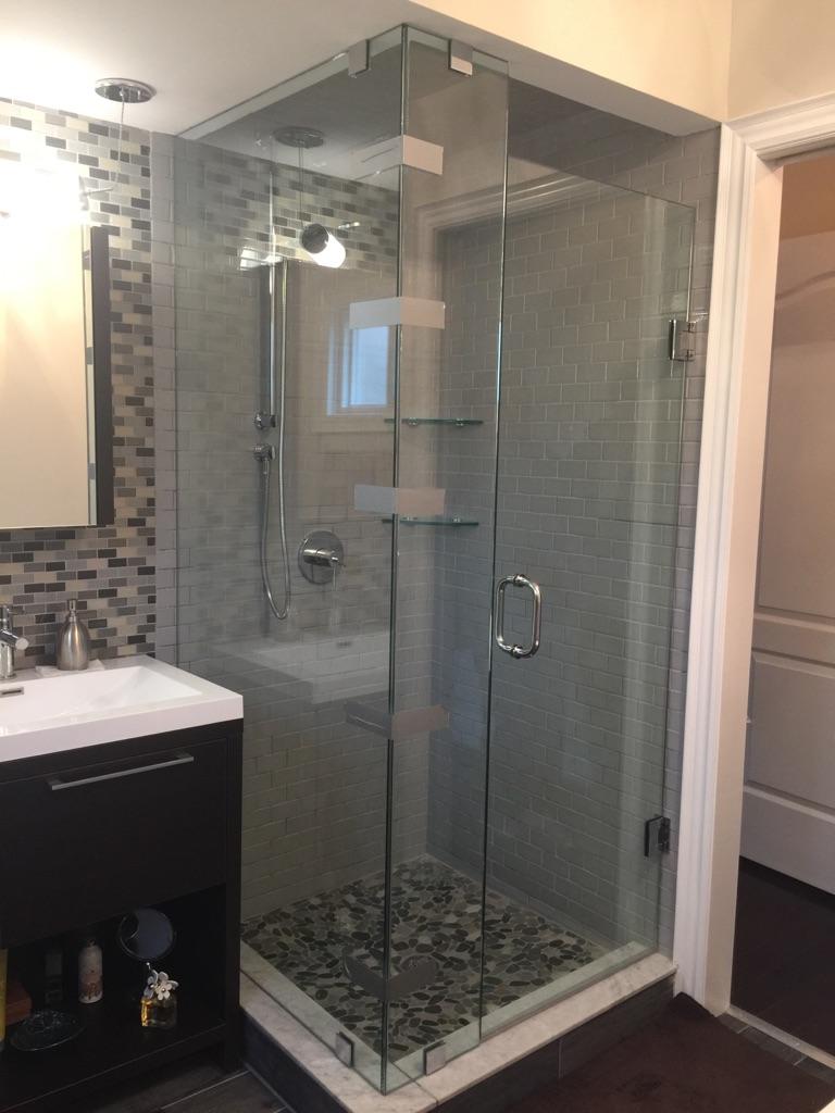 Custom Glass Shower Installation Service