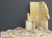 Dioramas Plus - Ruined Brick Corner Building Section