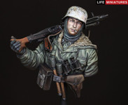 Life Miniatures - MG42 Gunner, Totenkopf Division, Kharkov 1943 Limited Edition