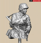 Life Miniatures - Ambush at Poteau, Rifleman with captured M1 carbine' Battle of the Bulge 1944