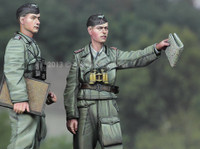 Alpine Miniatures - Otto Carius and NCO set