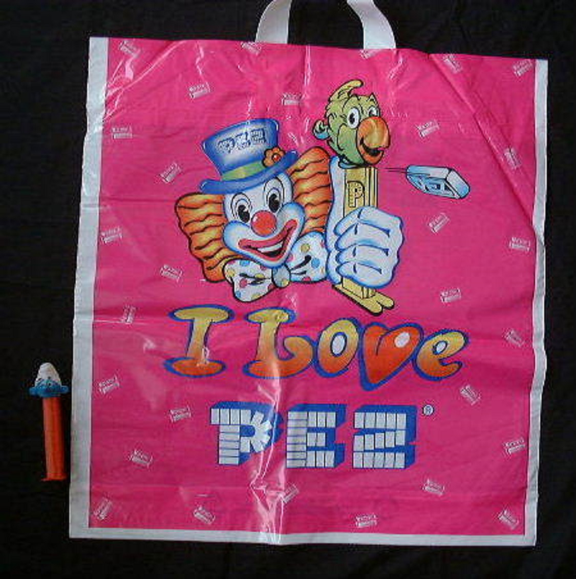 pinkbag.jpg pinkbag.jpg