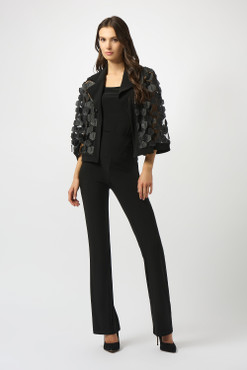 100% Polyester
No pockets
No zipper
Unlined
Our model is 5'9"/175 cm and wears a size 6.
Approximate length (size 12): 24" - 61 cm