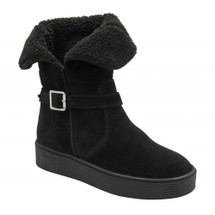 Ravel ladies’ Burley ankle boot
Suede upper
Strap detailing
Heel height (approx): 3cm