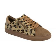 Ravel ladies’ leather trainer
Leopard-print upper
Zip fastening
Heel height: 2.5cm
