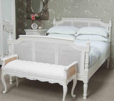 Rattan Bed Chateau Distressed White
