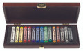 Rembrandt Wooden Box with 15 Whole Pastels
