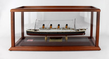 Luxury Liner Titanic (Signature Edition)