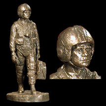 Sculpted Figures "Combat Pilot" Garman Sculptures