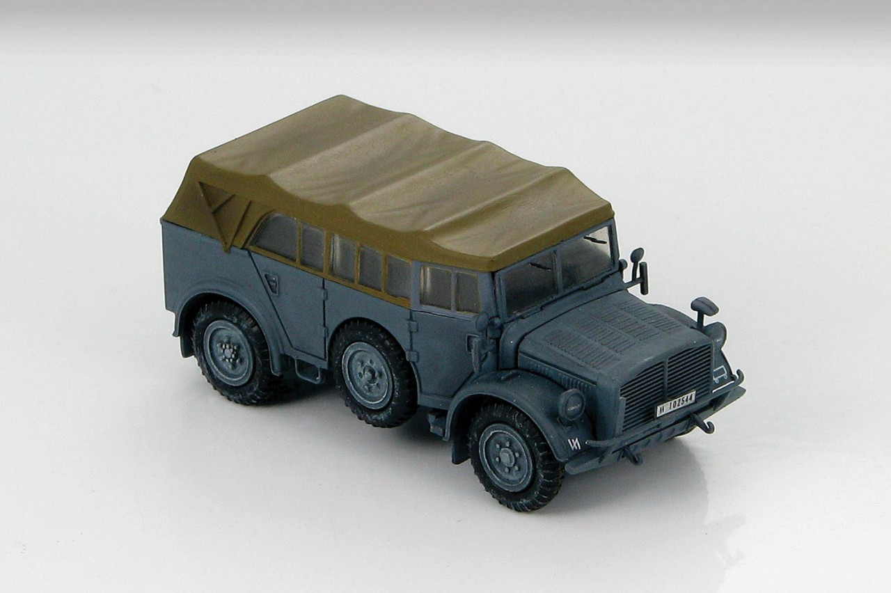 Horch 108 Type 1a - European Theatre, 1:72 Hobby Master HM-HG4502