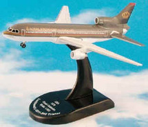 Cathay Pacific L-1011, VR-HOK with Stand, 1:200 Jetstream