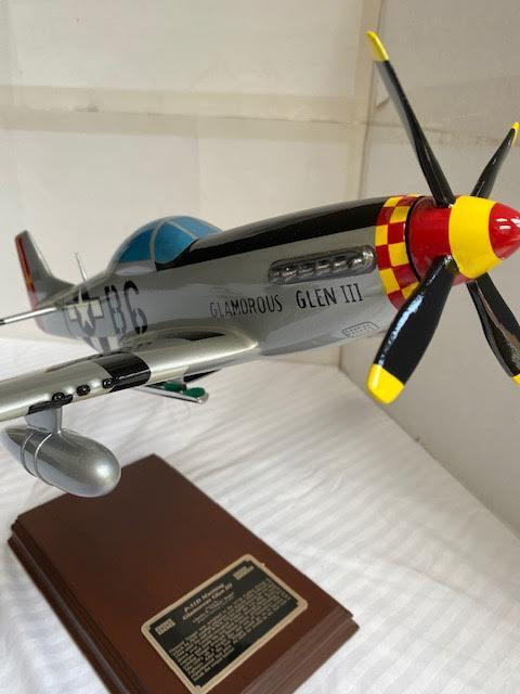 1/48 P-51D マスタング グラマラスグレンⅢ チャック・イエガー機