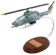 AH-1W COBRA 1/44 USMC