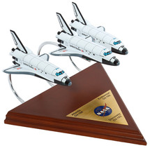 SPACE SHUTTLE (3 ACTIVE) COLLECTION 1/200