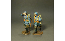 Two PCDF Walking, 123e Regiment of Infantry, French Infantry