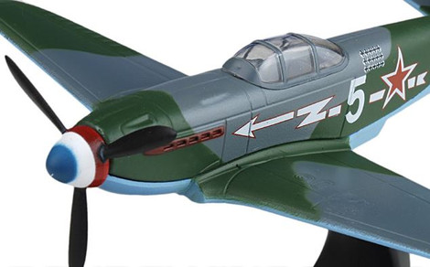 1/72 Scale WWII Soviet Air Force Yakovlev Yak-3 Fighter Aircraft Plastic Model