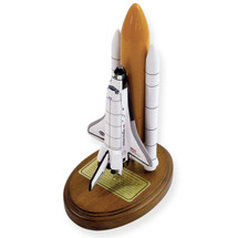 Space Shuttle Discovery w/ SRBs Mastercraft Models