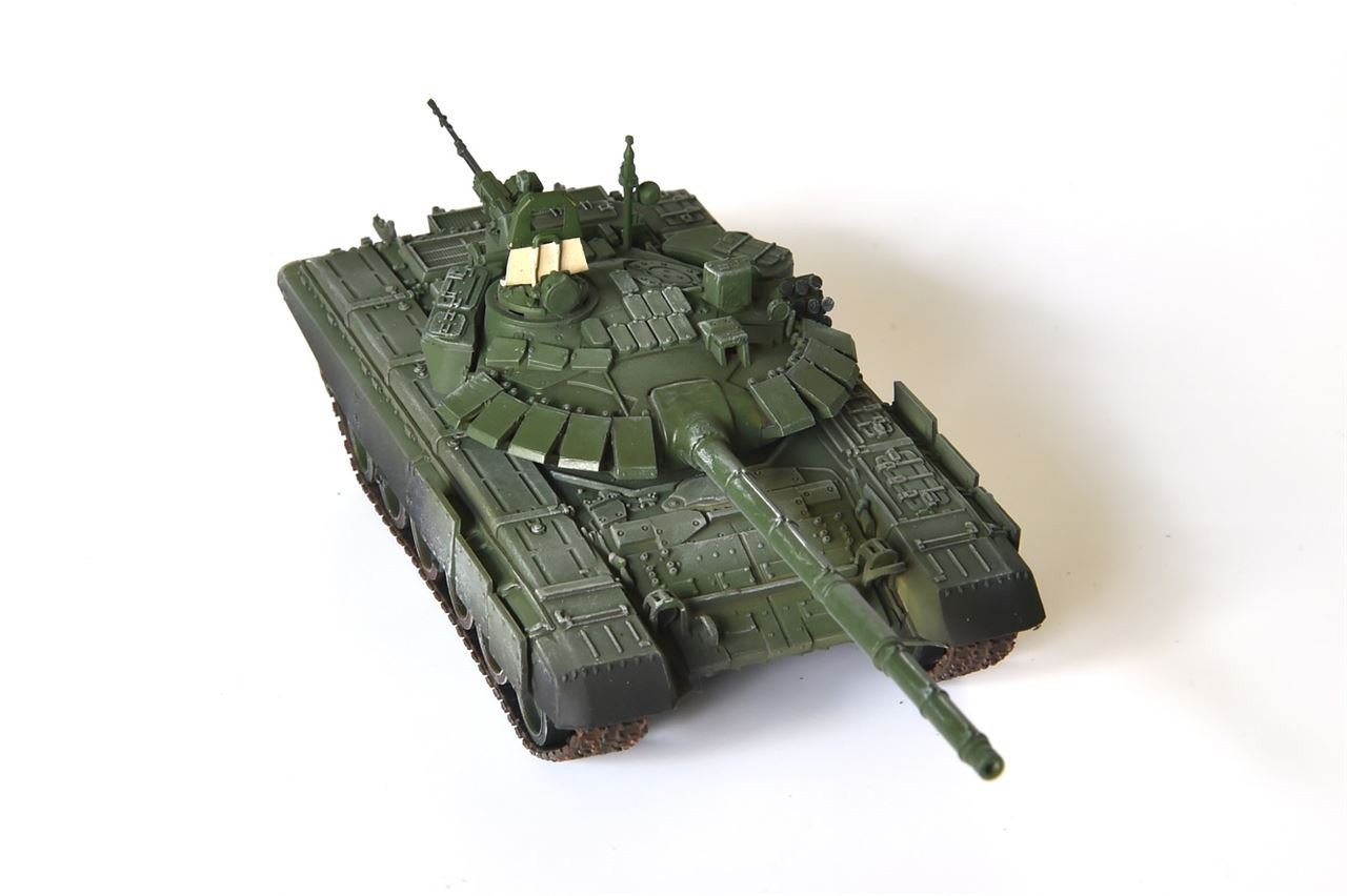 T 72b3 Main Battle Tank 1 72 Modelcollect Mc As728