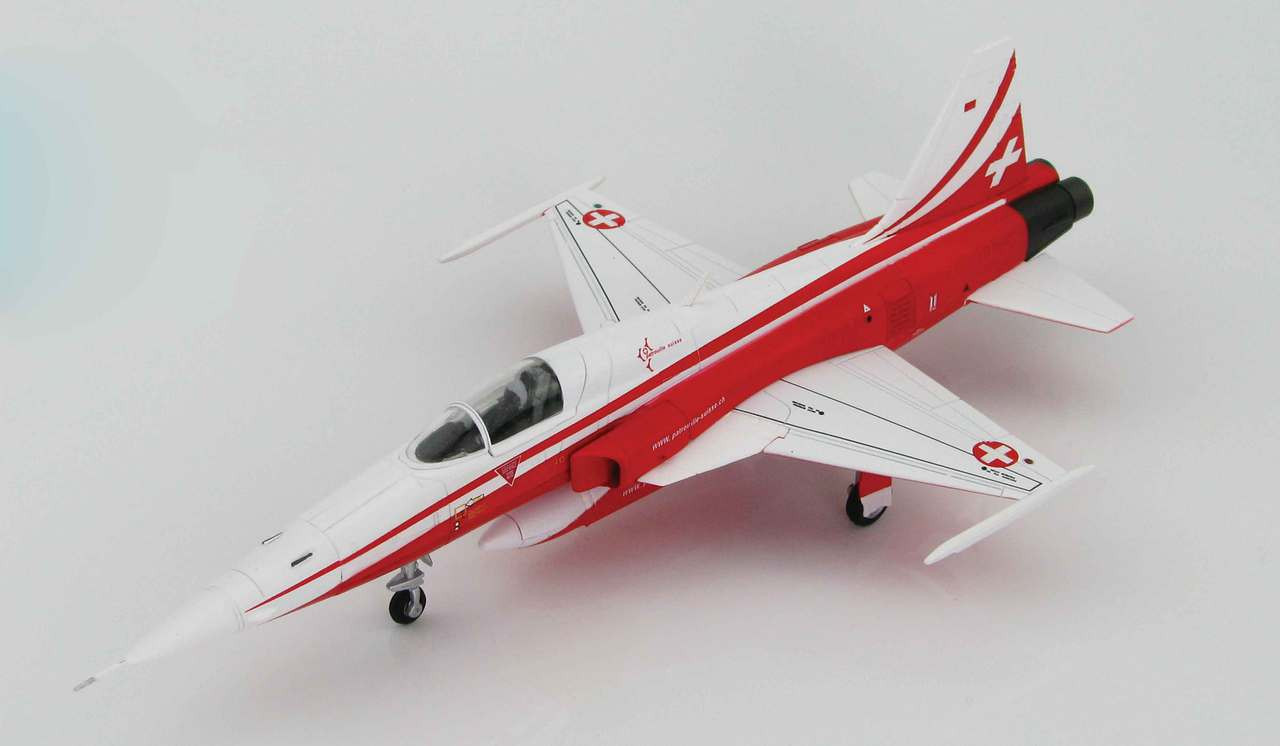 高質で安価 Air Swiss II Tiger F-5E Force Switzerland Suisse, Patrouille 軍用機