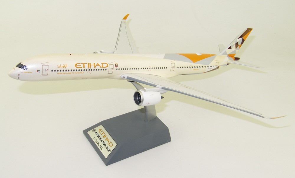 etihad airways toys