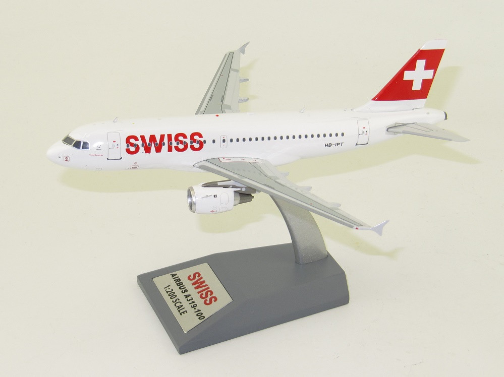 Swiss International Air Lines Airbus A319-112 HB-IPT With Stand, 1